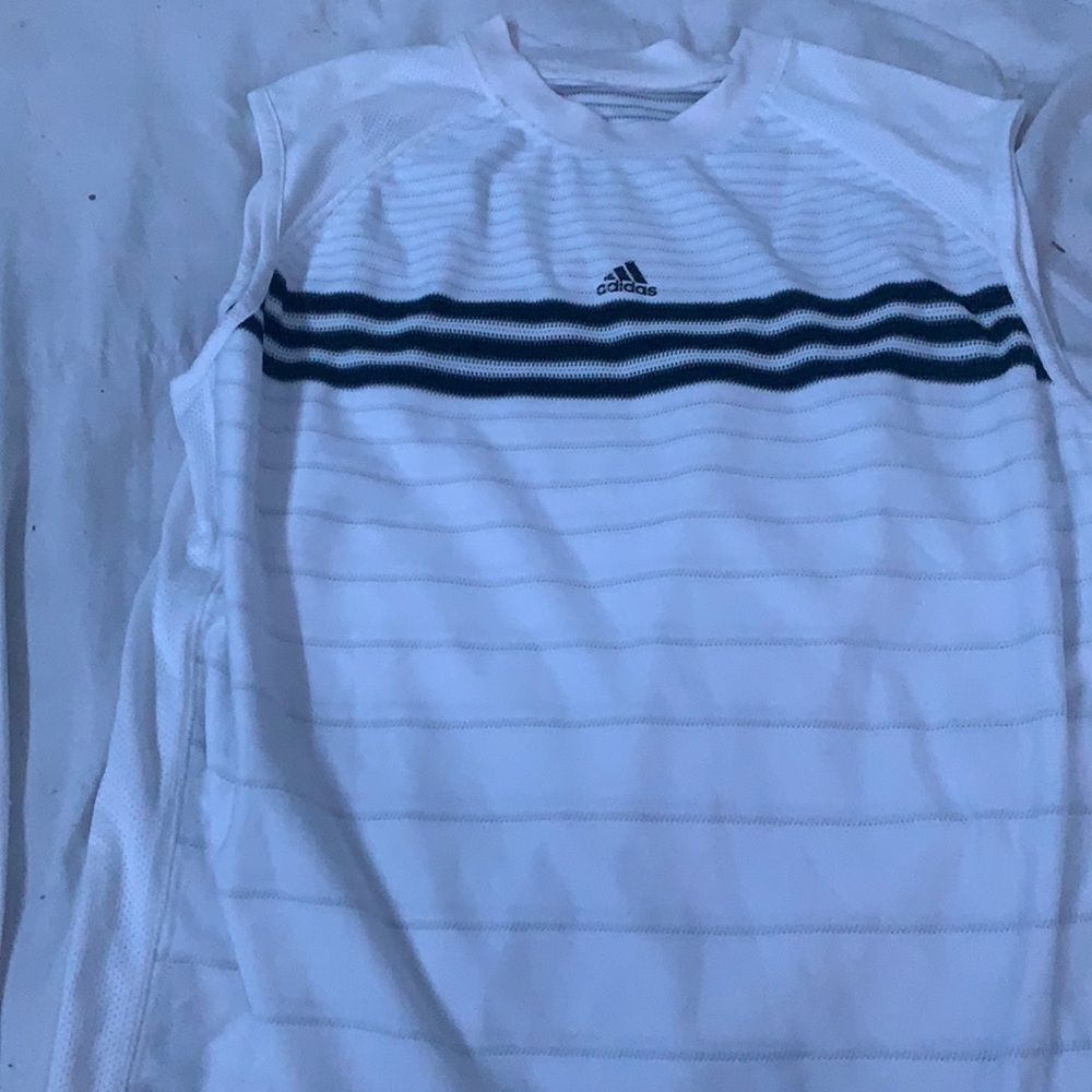 Adidas men’s shirt